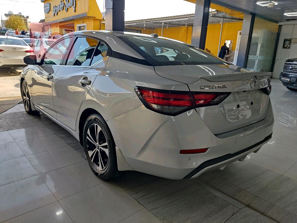 نیسان سێنترا